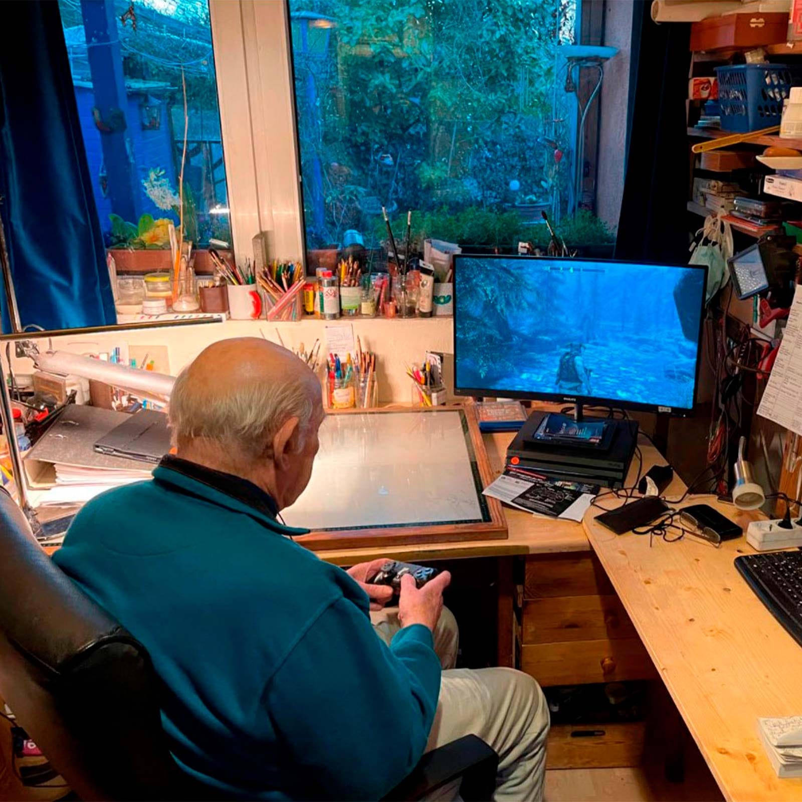 88-летний фанат Morrowind расклеил на улицах Берлина объявления с просьбой о помощи с PS4