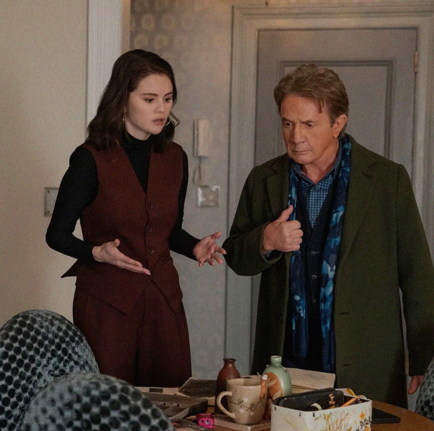 Как атмосферный сериал, объединяющий поколения, превратился в кринж-комедию. 
 - 2х2,  28.10.2025 «Убийства в одном здании», 5 сезон: сценарные интриги уровня «Ханны Монтаны»