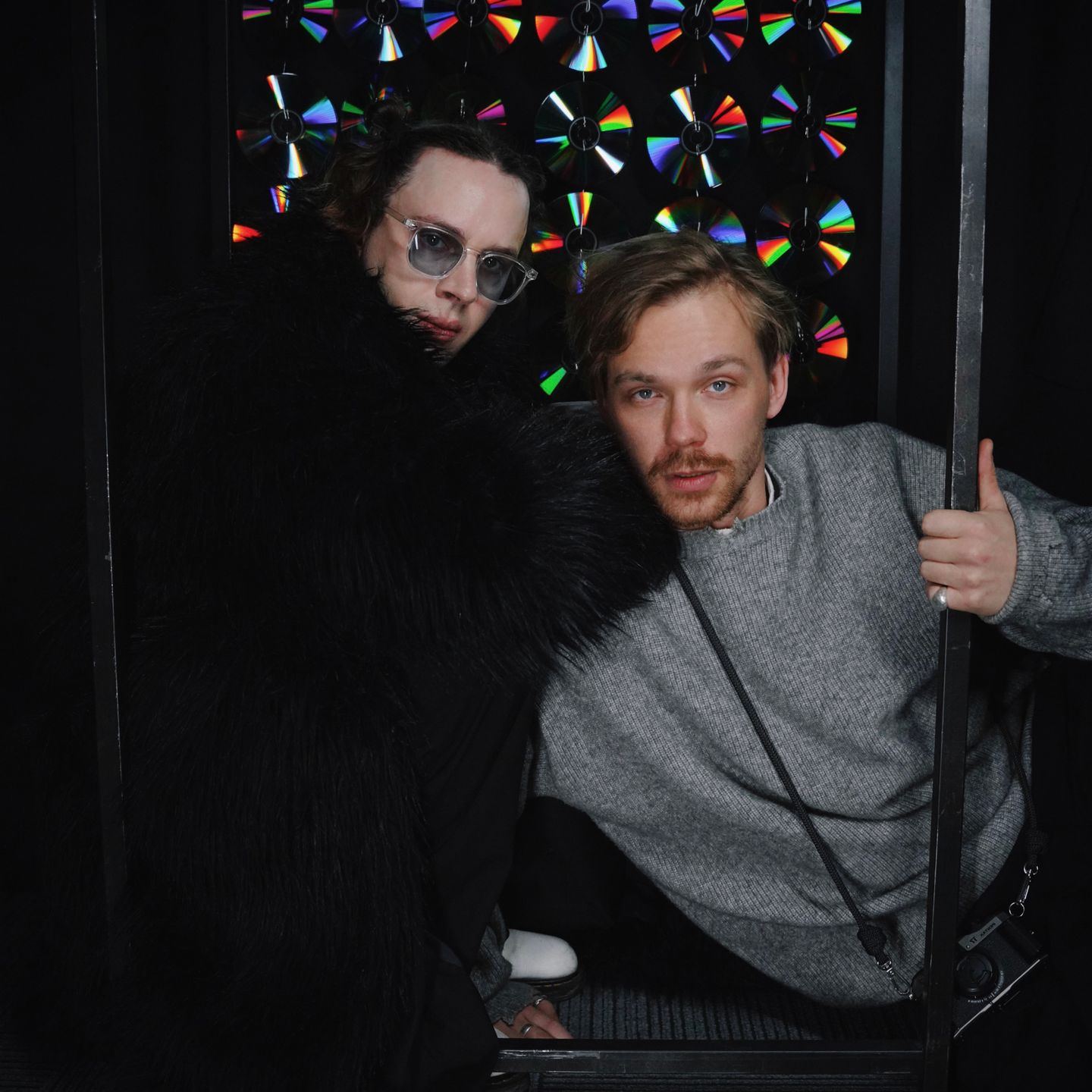 Интервью с Романом Евдокимовым и Васей Михайловым о клипе «Как хорошо» группы «Бомба-Октябрь»