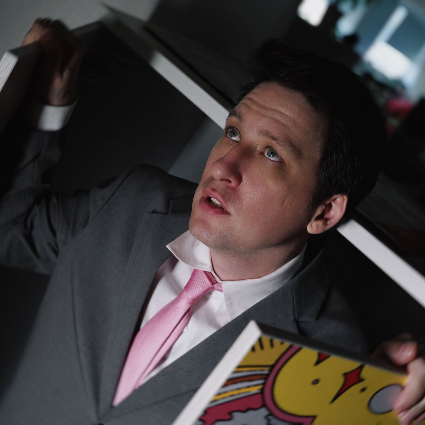 Интервью с Виталием Терлецким: как комиксист встретил ёкаев и увёз их на «Битву экстрасенсов» в коробке из-под печенья